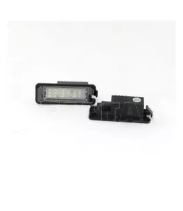 Πλαφονιέρα πίσω πινακίδας για Vw Golf 5,6,7 CANBUS / Polo 6R / Passat 3C CC / με 8 φωτεινά led - 2 τμχ. 