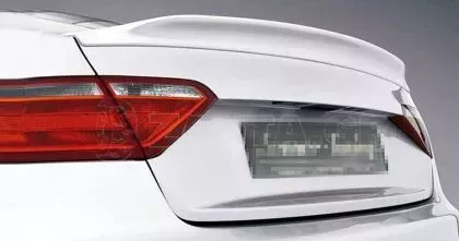 Αεροτομή πορτ μπαγκάζ για Audi A5 8T coupe (2007-2013) Caratere Style - μαύρη γυαλιστερή 