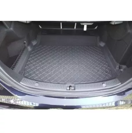 Πατάκι λαστιχένιο για πορτ - μπαγκάζ για  Mercedes E W 213 Limousine Sedan  (2016+)  back seat foldable / through-loading system - 1τμχ. 