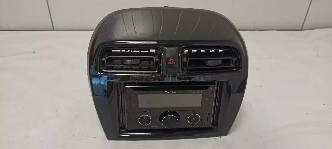 Pioneer FH-S820DAB Ηχοσύστημα Αυτοκινήτου με βάση τοποθέτησης από MITSUBISHI SPACE STAR - FH-S820DAB
