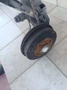ΠΙΣΩ ΑΞΟΝΑΣ ΜΕ ΤΑΜΠΟΥΡΑ ΓΙΑ CITROEN C3 '16-'24 