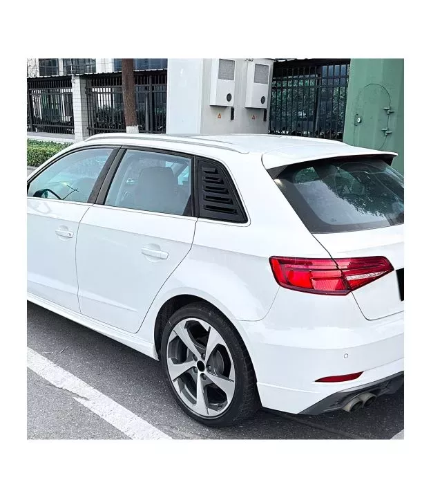 Πλαστικό κάλυμμα πίσω παραθυρων - louvers μαύρο γυαλιστερό για Audi A3 8V Hatchback 2013-2020 2τεμ.