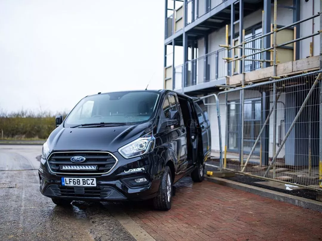 Σέτ τοποθέτησης προφυλακτήρα για Ford Transit Custom (2018+) Με Triple-R 1250 PL 13860 Lumens Lazerlamps