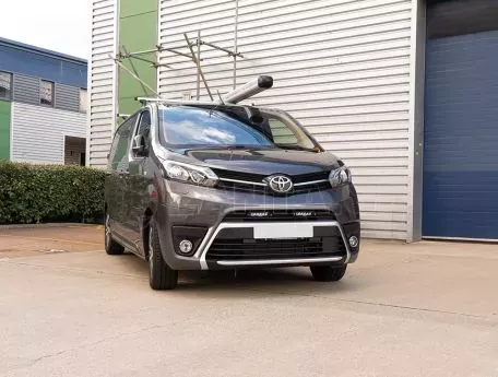 Σετ τοποθέτησης προφυλακτήρα για Toyota Proace (2016+) - Linear-6 Std 4500 Lumens Lazerlamps 