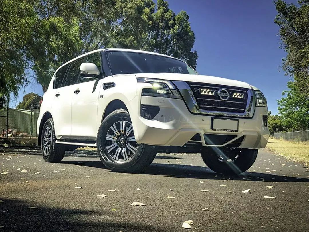 Σετ γρίλιας για Nissan Patrol Y62 Series 5 - Triple-R 750 Elite 10136 Lumens
