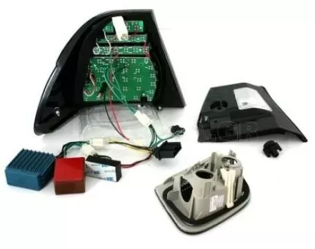 Πίσω φανάρια led για BMW E46 sedan (1998-2001) - φιμέ φλάς - σετ 2τμχ. 