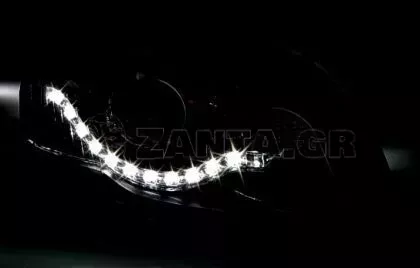 Φανάρια εμπρός led Dayline για Audi A3 (2003-2008) - μαύρα , με λάμπες (Η9) - σετ 2τμχ. 