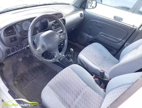 Daihatsu Cuore 2000 