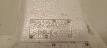 Μονωτικό δαπέδου από Mitsubishi - 7272A068 