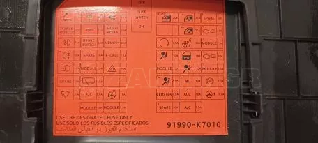 Αριστερό Κάτω Κάλυμμα Κονσόλας από Hyundai i10 - 84751-K7010 91990-K7010 
