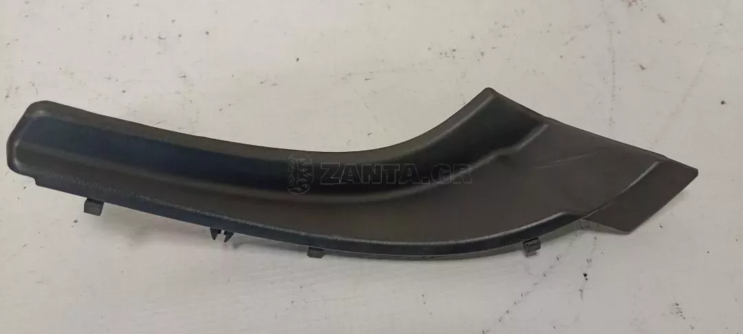 Μπροστινό Δεξί Κάλυμμα από Mitsubishi Space Star - 7405A842