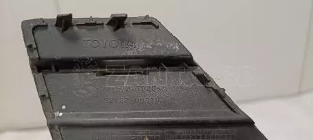 Κάλλυμα γάντζου ρυμούλκησης προφυλακτήρα από TOYOTA YARIS - 52127-0DB10 