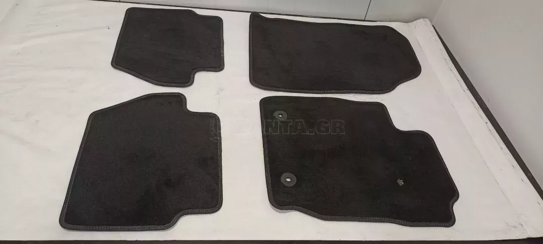 Σετ Πατάκια από FORD ECOSPORT - GN15-B13017