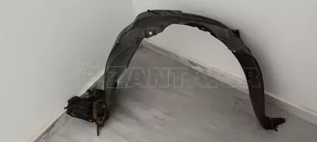Θόλος μπροστινού δεξιού τροχού από Toyota Yaris - 53875-0D680 