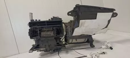 Εβαπορέτα από Toyota Yaris - 87050-0D250 88650-0D380 CZ117300-2515 MB177800-5572 