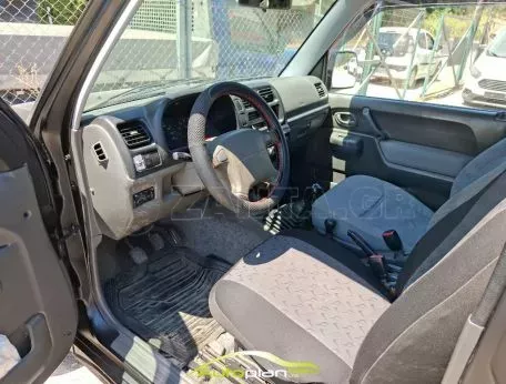 Suzuki Jimny 2000 