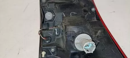 Πίσω Αριστερό Φανάρι από Nissan Qashqai - 220-18013 