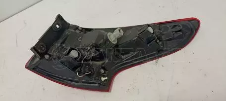 Πίσω Αριστερό Φανάρι από Nissan Qashqai - 220-18013 