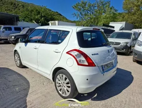 Suzuki Swift 2012 Ελληνικης αντιπροσωπειας ! 