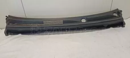 Νεροχύτης/Πλαίσιο κάτω από παρμπρίζ από Mitsubishi Space Star - 7405A501 