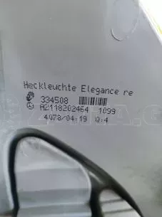 Γνήσιο πίσω φανάρι λίφτινγκ 211 mercedes  It is damaged 