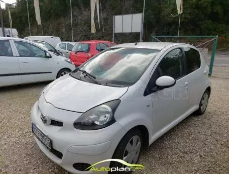 Toyota Aygo 2011 Ελληνικό  !!! 